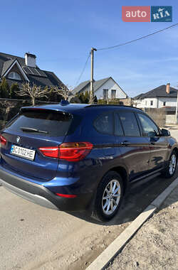 Внедорожник / Кроссовер BMW X1 2016 в Львове