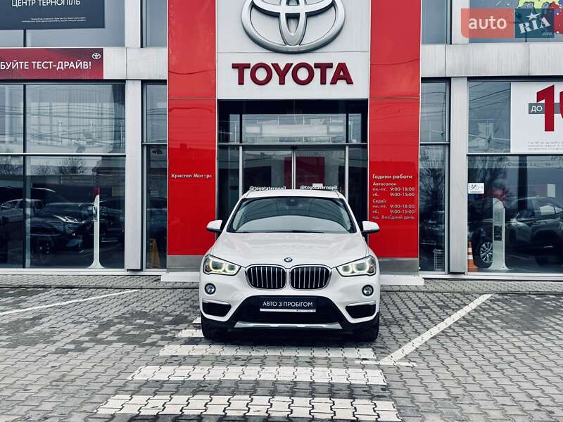 Внедорожник / Кроссовер BMW X1 2015 в Тернополе