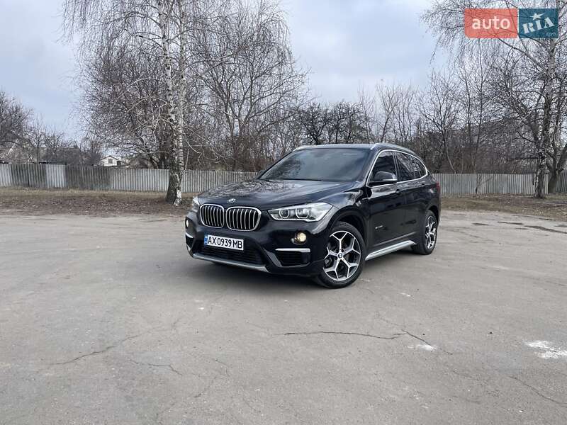 Позашляховик / Кросовер BMW X1 2017 в Харкові