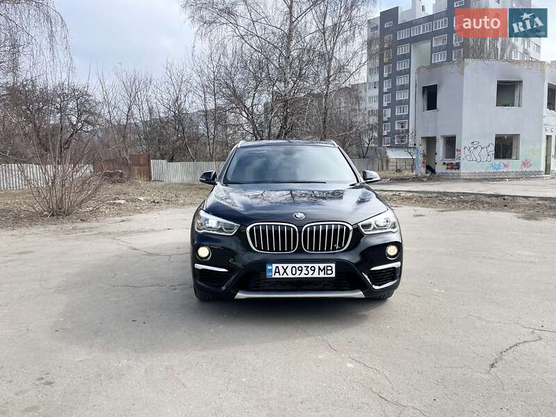 Внедорожник / Кроссовер BMW X1 2017 в Харькове