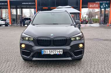 Внедорожник / Кроссовер BMW X1 2016 в Полтаве