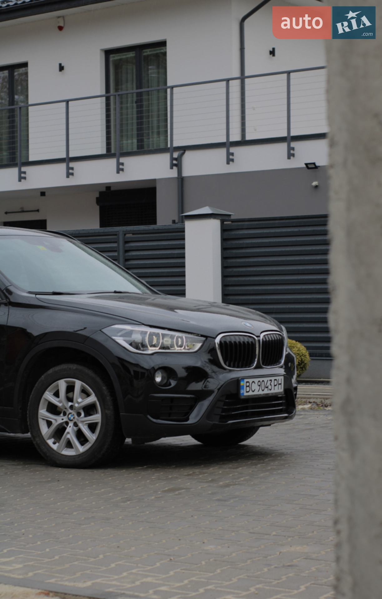 2017 BMW X1 - фото 1