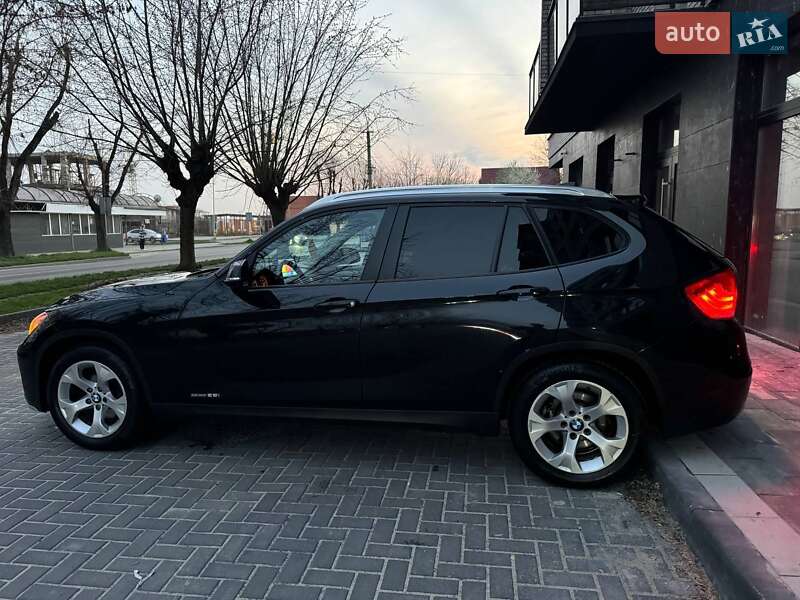 Внедорожник / Кроссовер BMW X1 2014 в Ужгороде