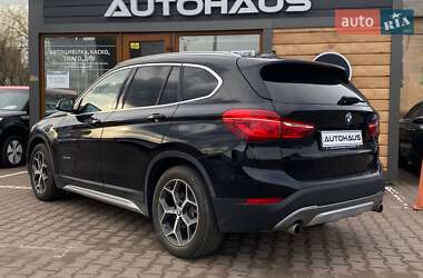 Позашляховик / Кросовер BMW X1 2017 в 