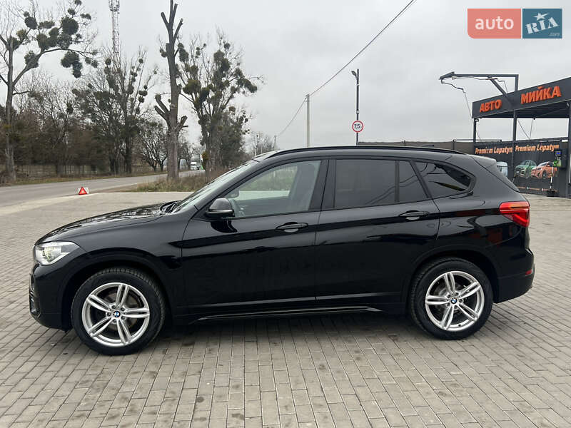 Позашляховик / Кросовер BMW X1 2016 в Лопатині