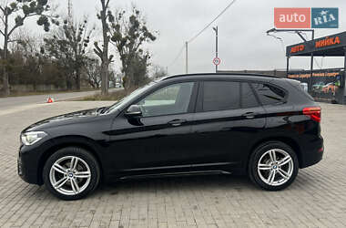Внедорожник / Кроссовер BMW X1 2016 в 