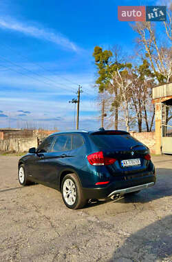 Внедорожник / Кроссовер BMW X1 2013 в 