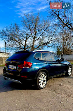 Внедорожник / Кроссовер BMW X1 2013 в 