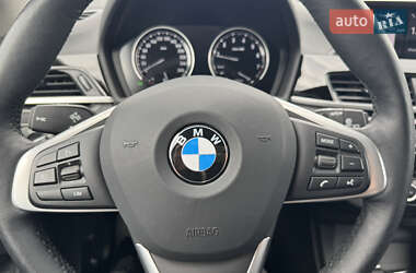 Внедорожник / Кроссовер BMW X1 2022 в 