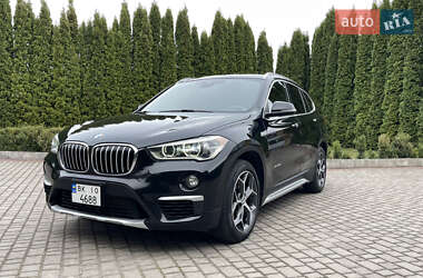 Внедорожник / Кроссовер BMW X1 2016 в 
