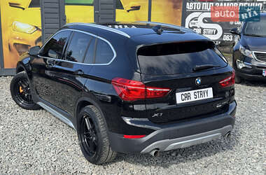 Позашляховик / Кросовер BMW X1 2018 в 