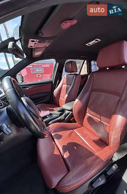 Внедорожник / Кроссовер BMW X1 2012 в 