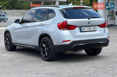 Внедорожник / Кроссовер BMW X1 2012 в 