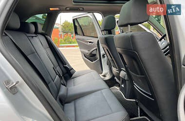 Внедорожник / Кроссовер BMW X1 2012 в 