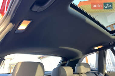 Позашляховик / Кросовер BMW X1 2013 в 
