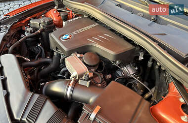 Позашляховик / Кросовер BMW X1 2013 в 