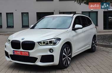 Внедорожник / Кроссовер BMW X1 2016 в 