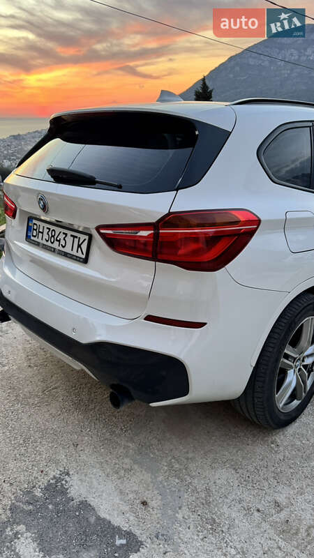 Позашляховик / Кросовер BMW X1 2017 в Одесі
