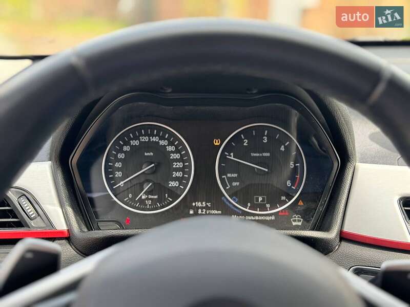 Позашляховик / Кросовер BMW X1 2016 в Києві