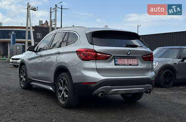 Внедорожник / Кроссовер BMW X1 2017 в 