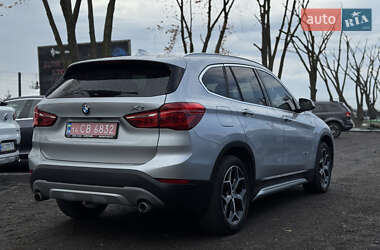 Внедорожник / Кроссовер BMW X1 2017 в 