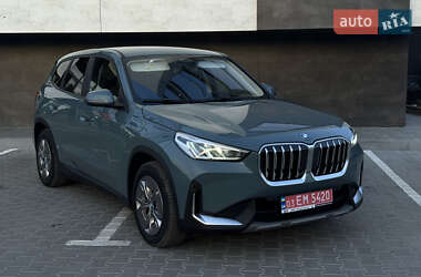 Позашляховик / Кросовер BMW X1 2023 в Дубні