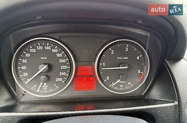 Внедорожник / Кроссовер BMW X1 2011 в 