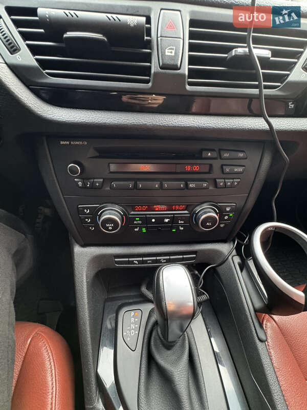 Внедорожник / Кроссовер BMW X1 2010 в Киеве фото 21 Внедорожник / Кроссовер BMW X1 2010 в Киеве