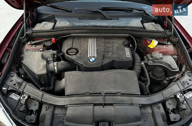 Позашляховик / Кросовер BMW X1 2010 в 