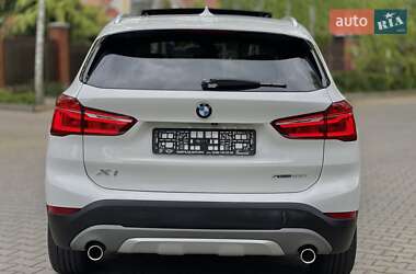 Позашляховик / Кросовер BMW X1 2019 в 