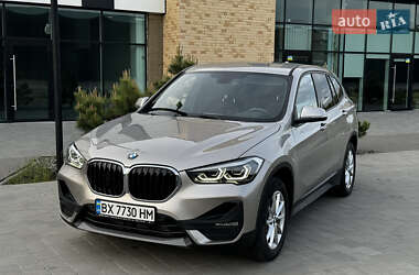 Внедорожник / Кроссовер BMW X1 2022 в Хмельницком