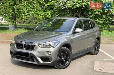 Позашляховик / Кросовер BMW X1 2017 в Києві