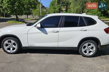 Внедорожник / Кроссовер BMW X1 2013 в 