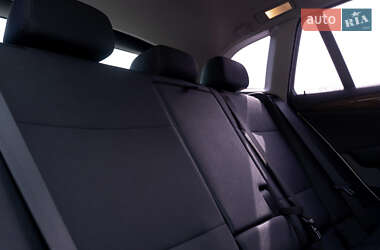 Позашляховик / Кросовер BMW X1 2013 в 