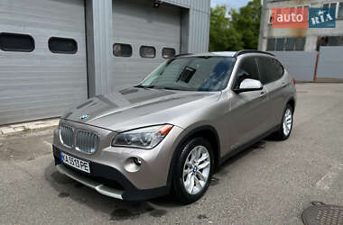 Позашляховик / Кросовер BMW X1 2015 в Києві