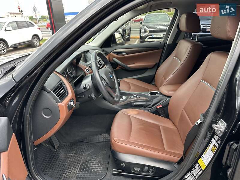 Позашляховик / Кросовер BMW X1 2014 в Києві