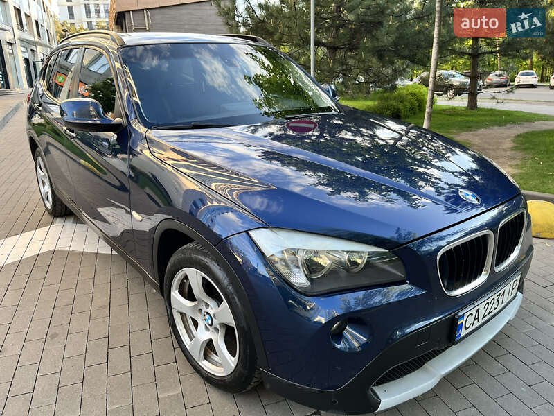 Внедорожник / Кроссовер BMW X1 2010 в Виннице