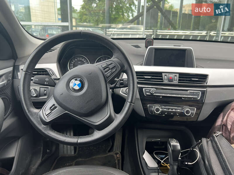 Позашляховик / Кросовер BMW X1 2018 в Дніпрі фото 33 Позашляховик / Кросовер BMW X1 2018 в Дніпрі