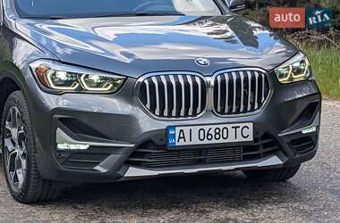 Позашляховик / Кросовер BMW X1 2019 в 