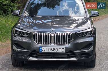 Позашляховик / Кросовер BMW X1 2019 в 