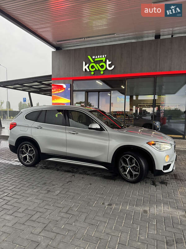 Внедорожник / Кроссовер BMW X1 2018 в Львове