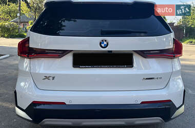 Внедорожник / Кроссовер BMW X1 2023 в 
