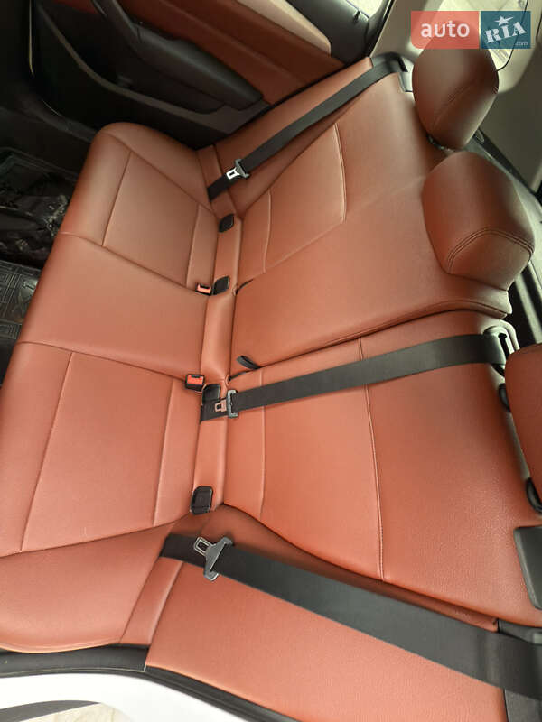 Позашляховик / Кросовер BMW X1 2010 в Зарічному фото 13 Позашляховик / Кросовер BMW X1 2010 в Зарічному