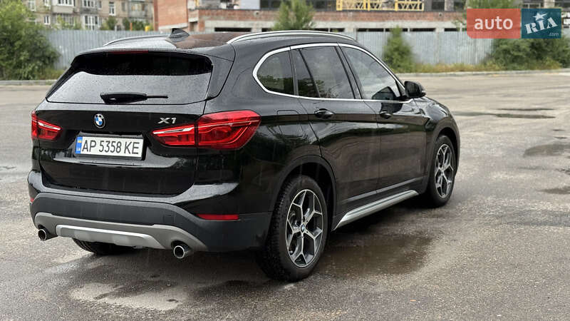 Позашляховик / Кросовер BMW X1 2017 в Запоріжжі
