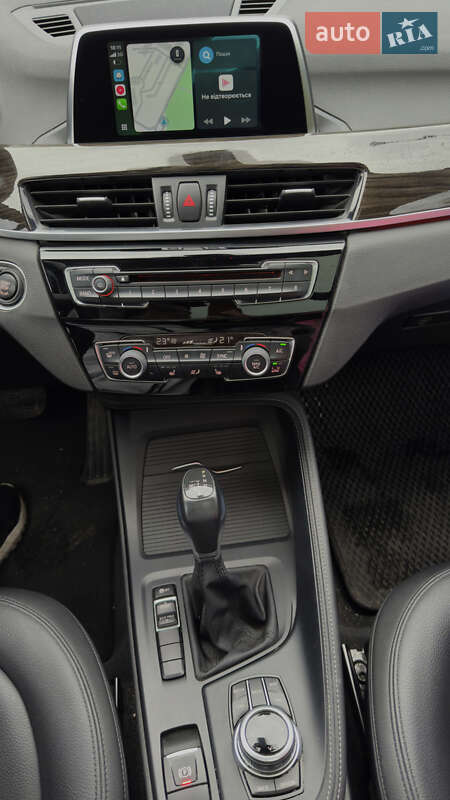 Позашляховик / Кросовер BMW X1 2017 в Запоріжжі