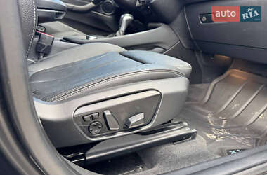 Внедорожник / Кроссовер BMW X1 2018 в 