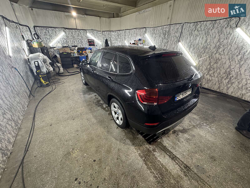Позашляховик / Кросовер BMW X1 2014 в Львові