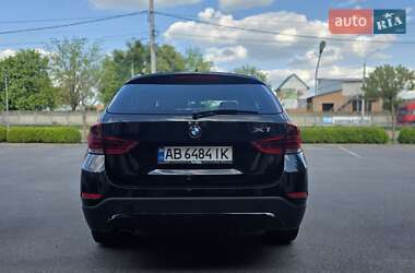 Внедорожник / Кроссовер BMW X1 2012 в 