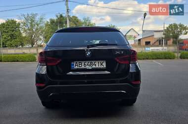 Внедорожник / Кроссовер BMW X1 2012 в 