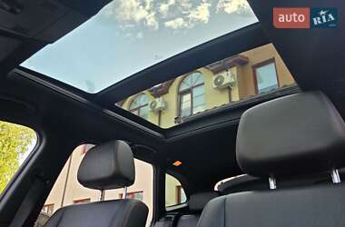 Внедорожник / Кроссовер BMW X1 2012 в 